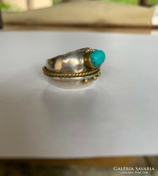 Egyedi, kézi készítésű különleges ezüst gyűrű, türkizzel