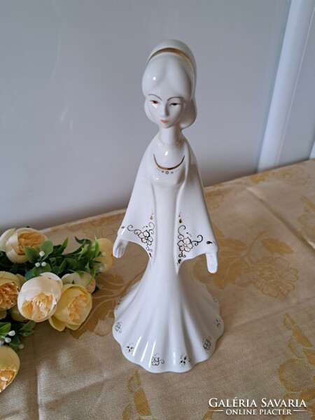 Aquincum porcelain, bride, ornament - autumn tailor Antonia