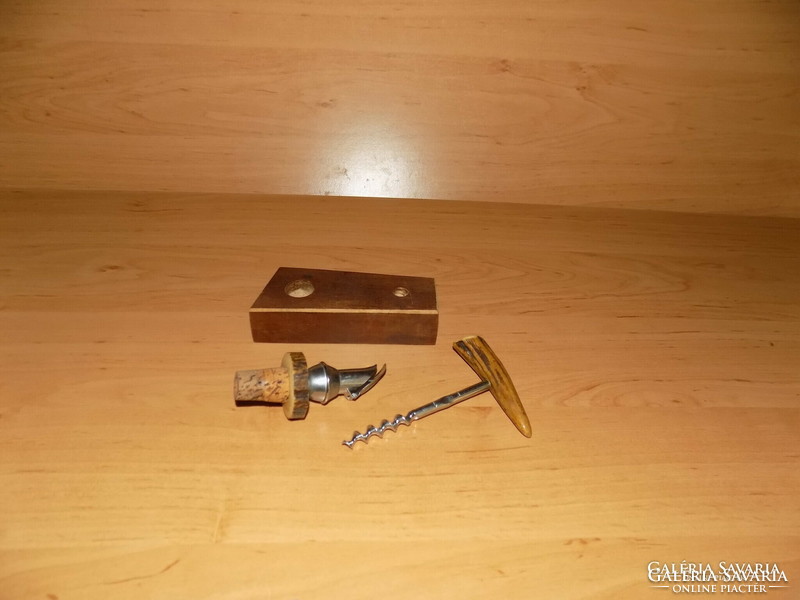 Retro antler corkscrew and dispenser set (1 / p)