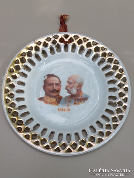 József Franz and Emperor William porcelain wall decoration