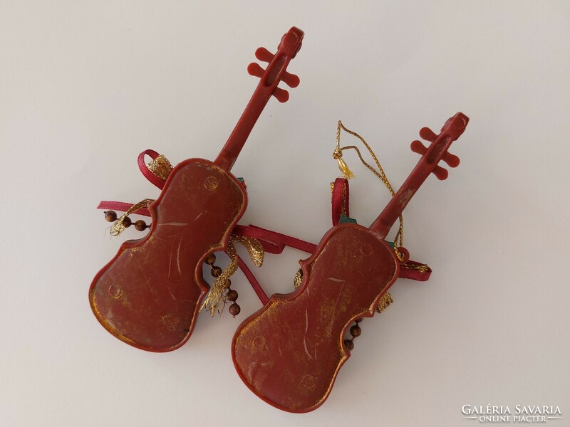 Retro műanyag karácsonyfadísz hegedű bordó hangszer alakú dísz 2 db