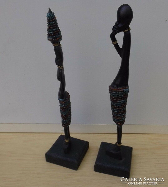 Africa - wood carving - husband and wife