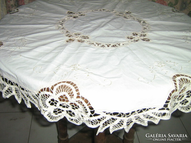 Dreamy ecru floral hand embroidered sewn round lace tablecloth