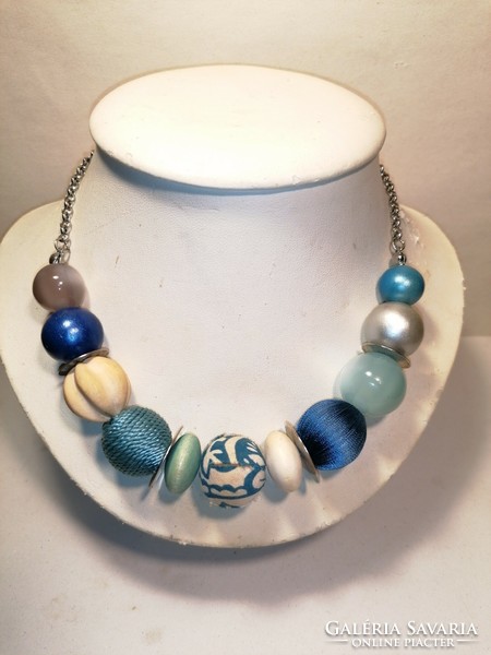 M & S Blue Mixed Pearl Necklace (221)