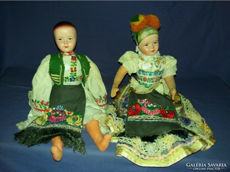 Pair of antique masé porcelain-glazed matyó dolls from the beginning of the last century in beautiful condition 40 cm / piece