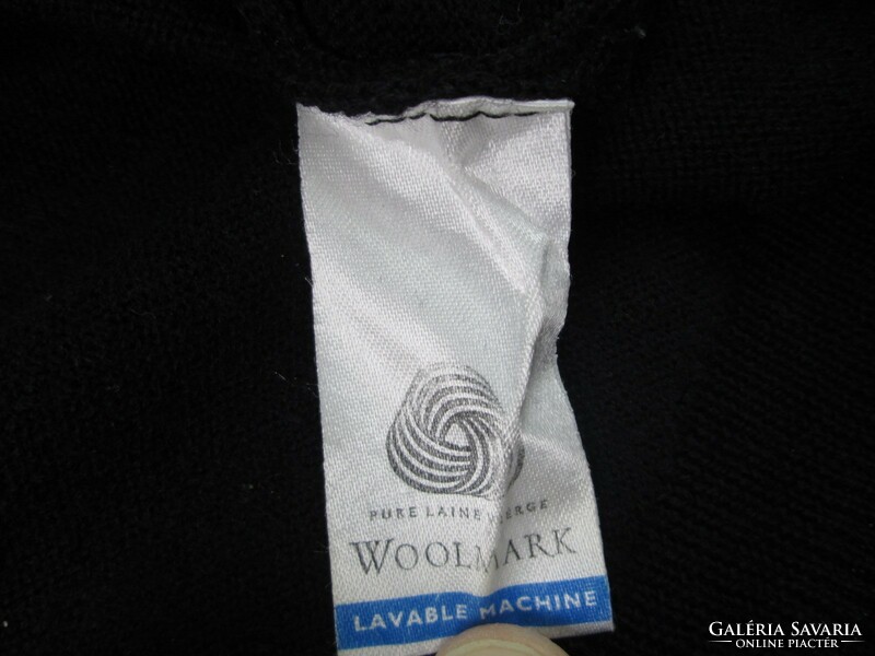 Original lacoste (xl) elegant long-sleeved women's wool sweater