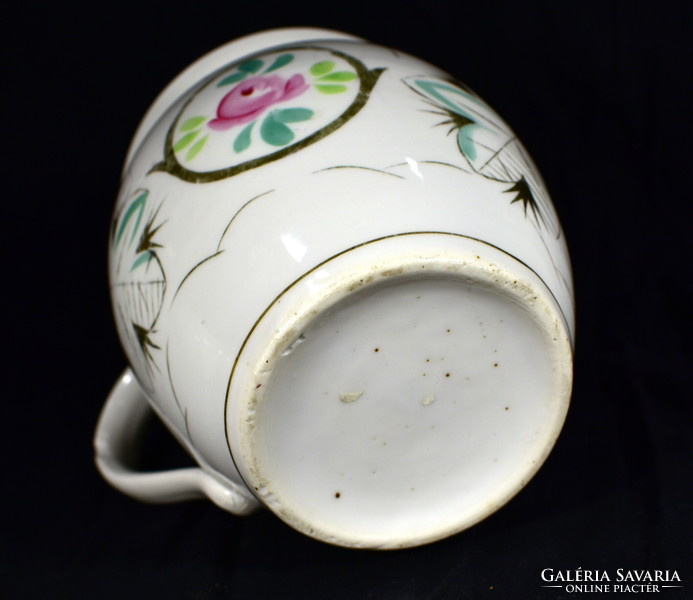 1900 KÖRÜL BIEDERMEIER MINTÁS ARANYOZOTT TESTES ANTIK PORCELÁN CSUPOR