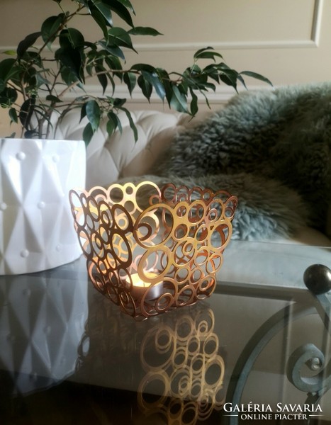 Sleek, modern mood lighting, retro metal candle holder, copper color 11 x 13 cm