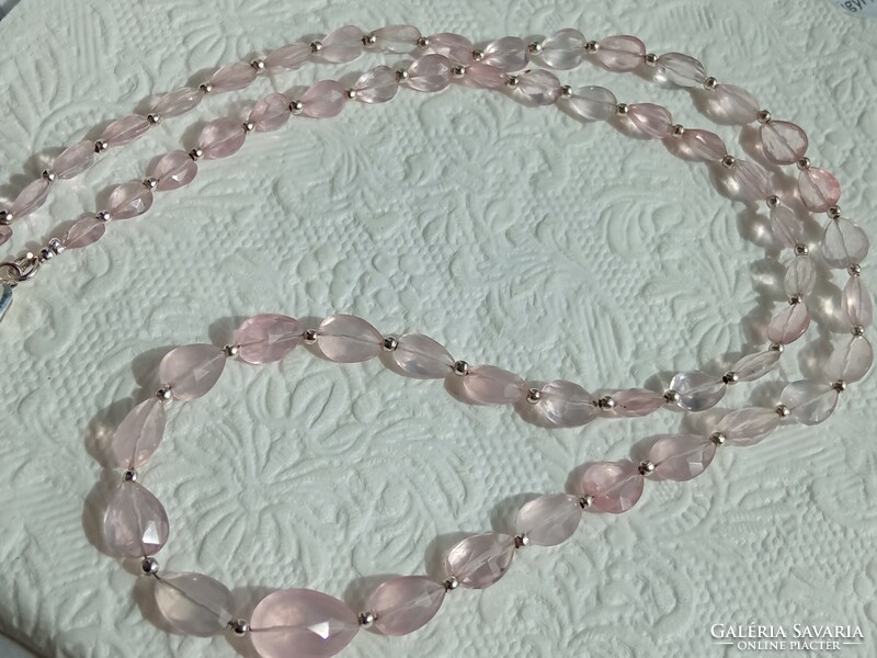 Rose quartz necklace with 925 silver clasp