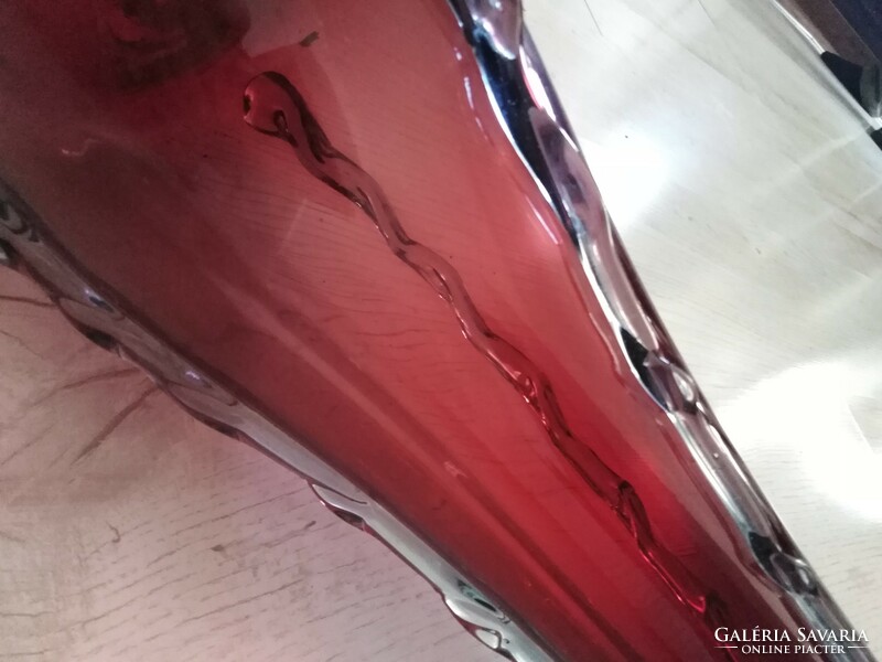 Broken glass, floor vase - crimson red