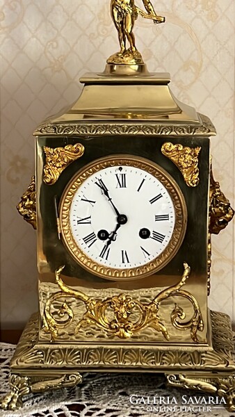 Antique restored mantel clock, table clock, furniture clock pendulum clock