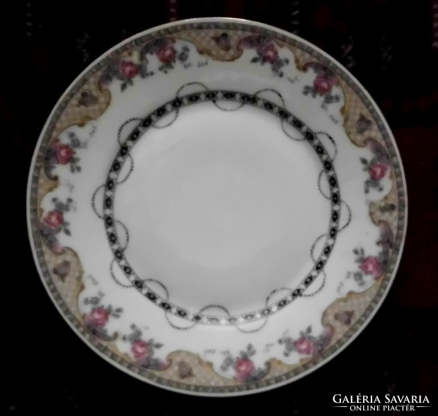 Victoria 19 cm decorative plate