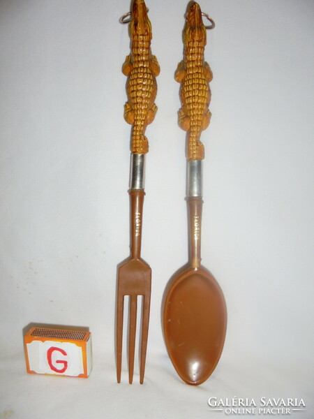 Crocodile picker, serving spoon and fork - can be hung on the wall - together - 