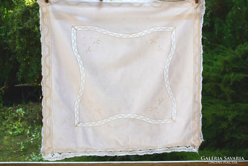 Régi Gyönyörű csipke betétes nagy hímzett szélű párnahuzat párna huzat ágynemű 78 x 73