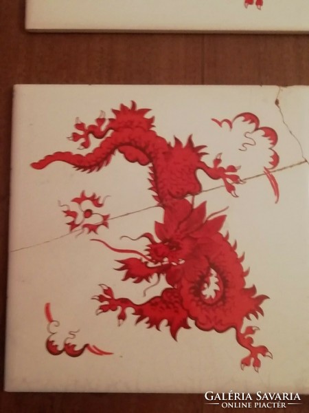 Régi Meisseni csempék, meisseni mintás vörös sárkány csempék