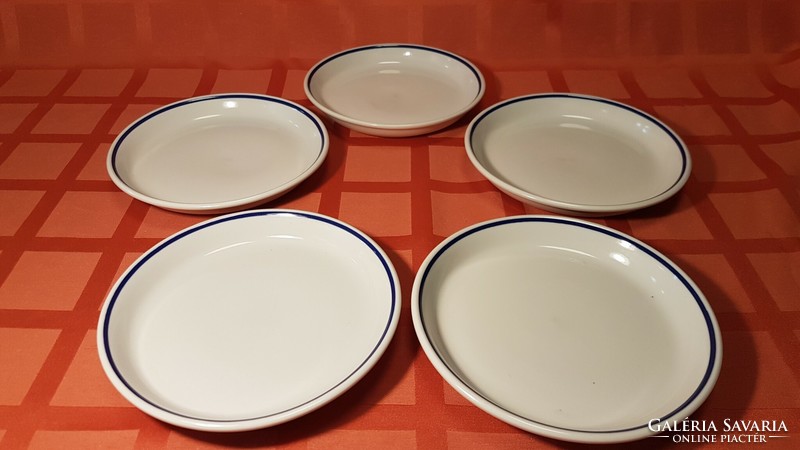 5 db régi, Zsolnay kistányér 17 cm átmérő, 2,6 cm magasság
