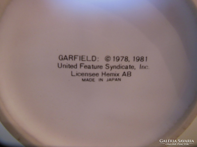 Mug - marked - garfield - 3 dl - porcelain - flawless