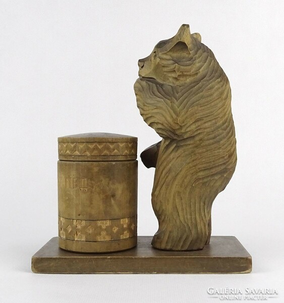 1O145 Bashkir honey bear wood carving 17.5 Cm