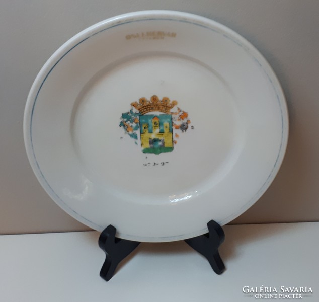 Baroque Fehérvár Coat of Arms Old Fehérvár Restaurant Zsolnay Porcelain Plate 23.5 Cm