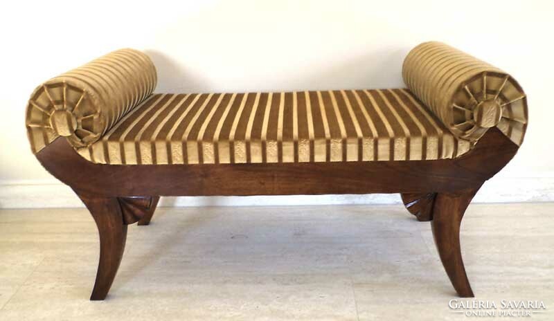 Sofa with cylindrical armrests [l-04]