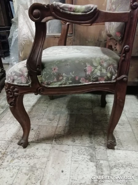 Barokk faragott fotel