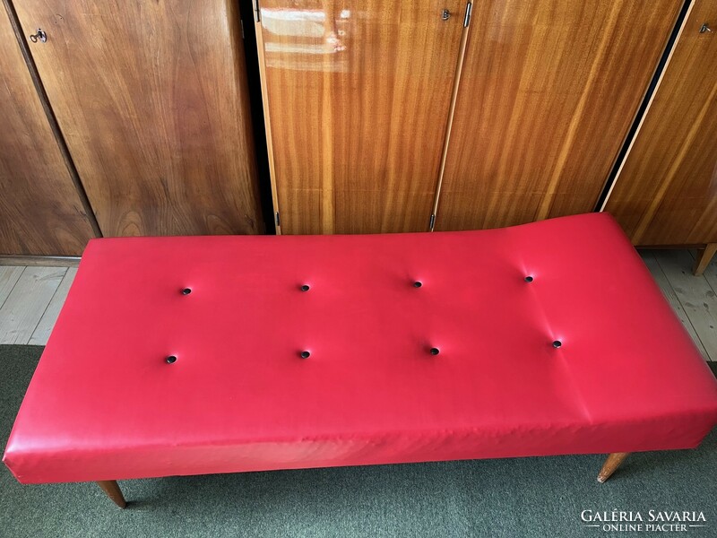 Retro furniture red leatherette bed