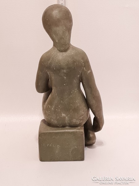 Ifj. Pál Mihály ülő női akt szobor (2766)