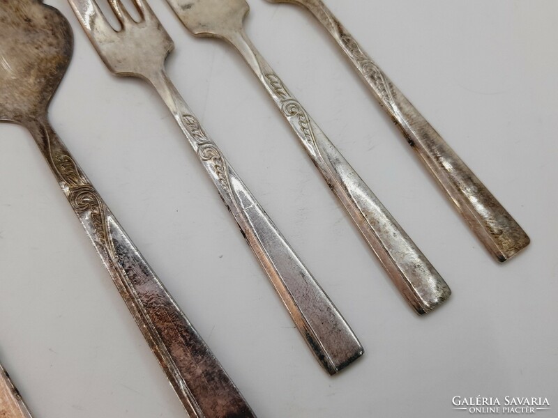 English, vinners of sheffield silver plated cake fork set and cake spatula