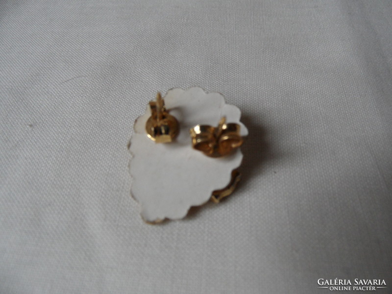 Gold colored anchor, iron cat earrings