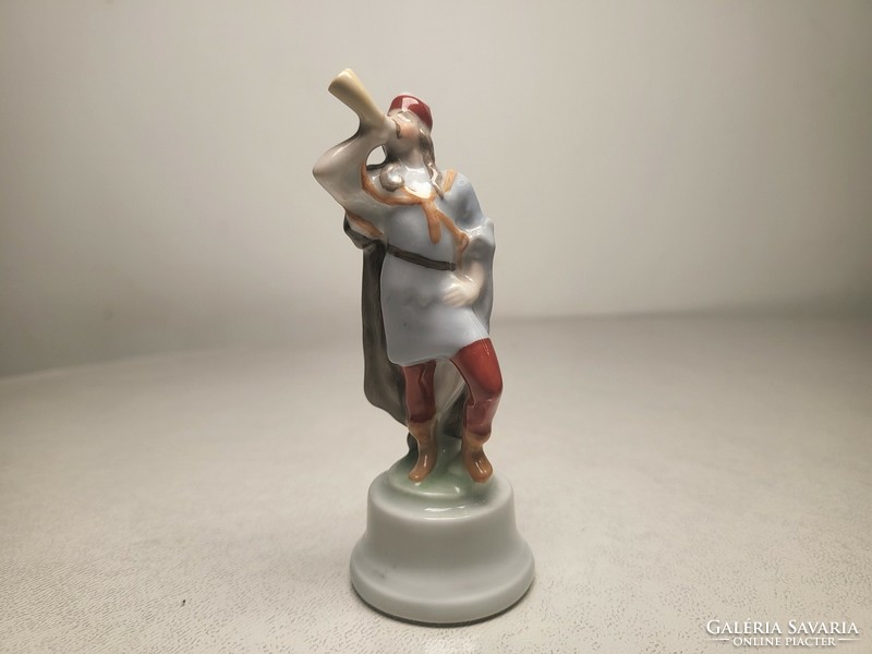 Mini porcelain figure from Herend