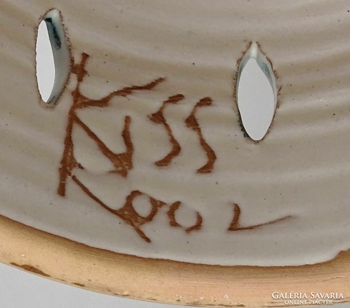 Kiss rose ceramic statue marked 1N897 28 cm