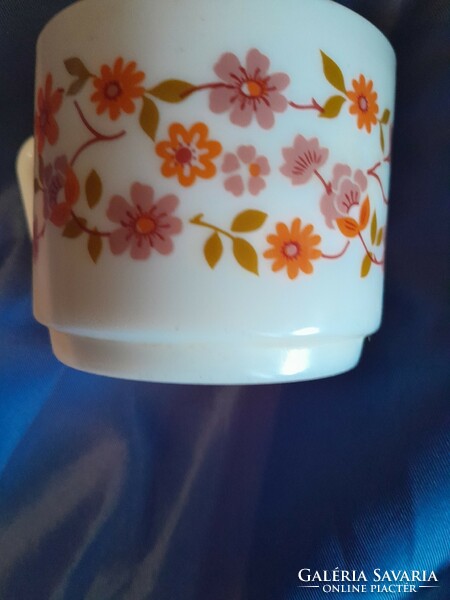 Small floral cup heat resistant