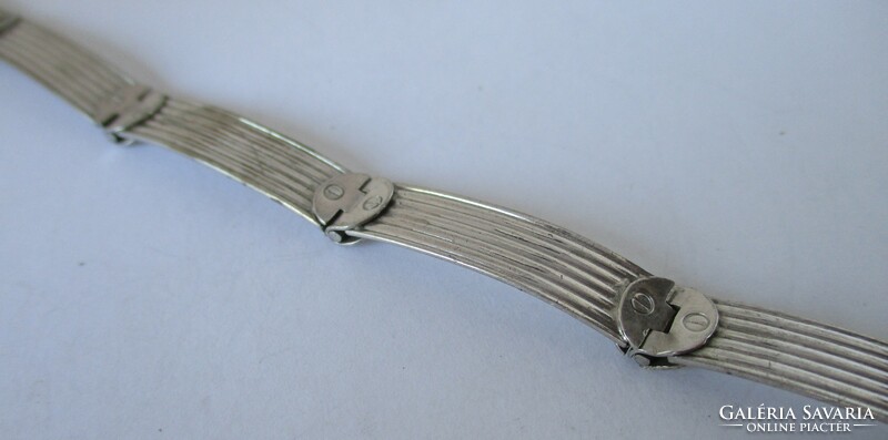 Silver bracelet with a special, beautiful pattern