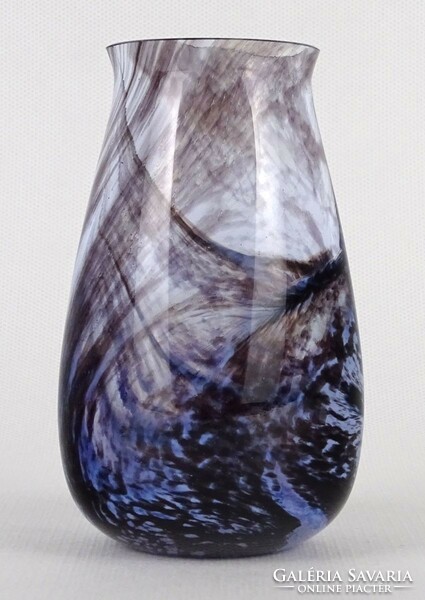 1O208 old colored Scandinavian orrefors blown glass vase 11.5 Cm