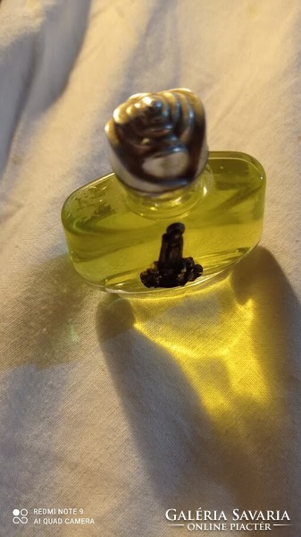 Virágillatú vintage női parfüm, kölni