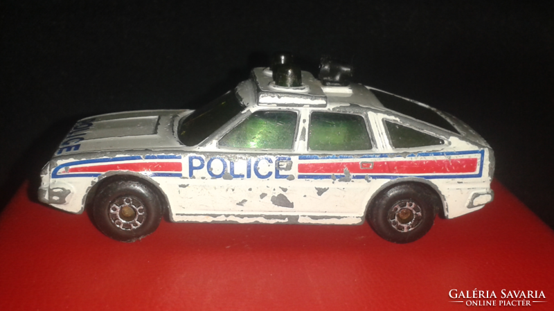 Matchbox No8 Rover 3500 Police Car 1980 White 1:64 Made in Macau