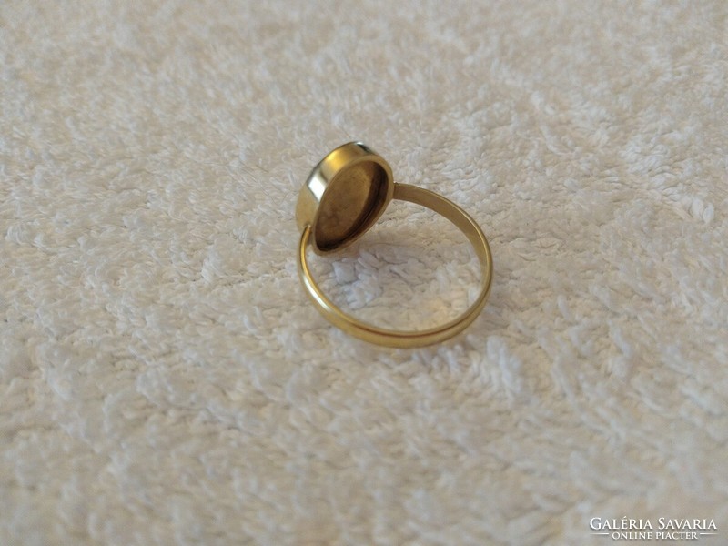 Golden ring.