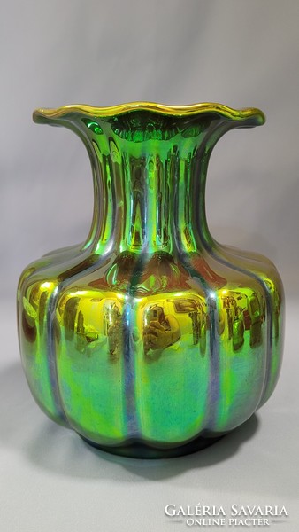 Zsolnay eozin-glazed large fluted vase