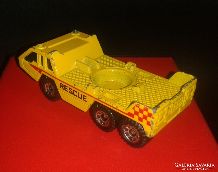 Matchbox 1985 Rescue Transporter Vehicle Macau