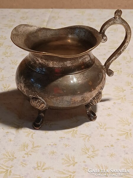 Silver-plated spout