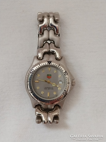 Men's watch with tag heuer inscription