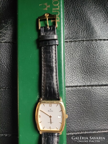 Bulova wristwatch - unisex-classic.