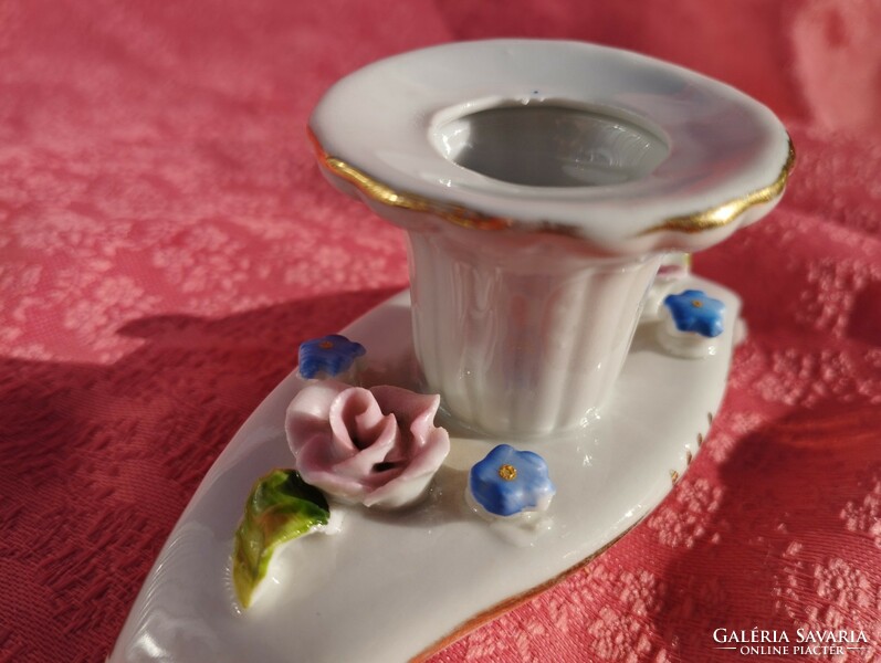 Asztali porcelán gyertyatartó