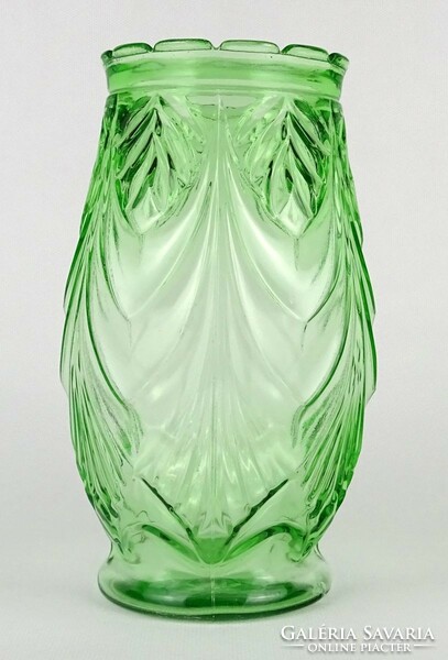 1O435 Mid century zöld préselt üveg váza 19.5 cm