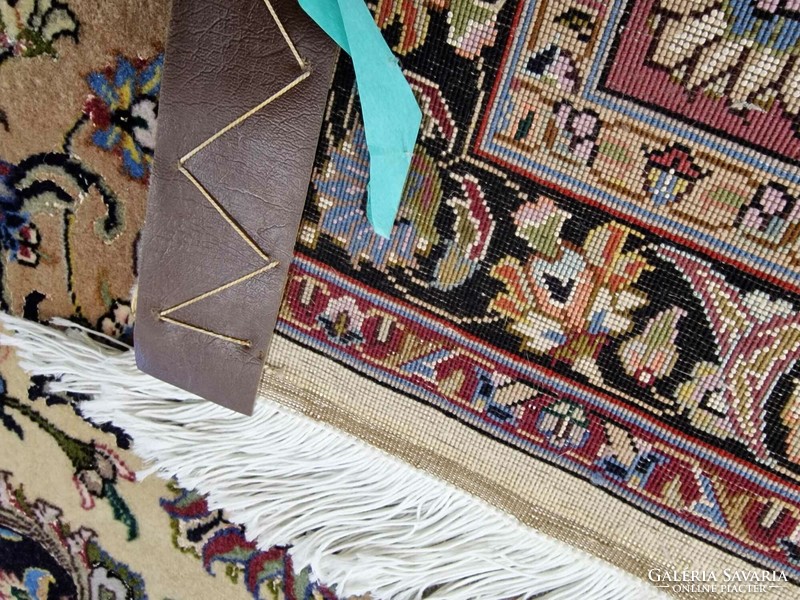 Hernyóselyem kontúros iráni  tabriz 250x370 cm kézi csomózású gyapjú perzsa szőnyeg BFZ472