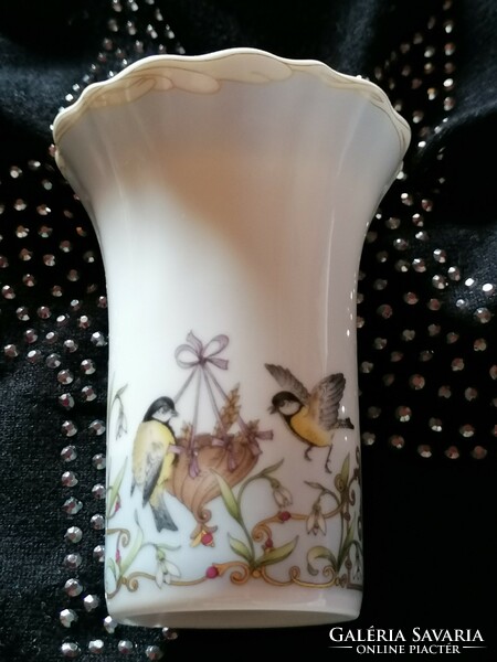 Ole Winther Hutschenreuther januári 201-es motívumú gyönyörűen festett madárkás váza