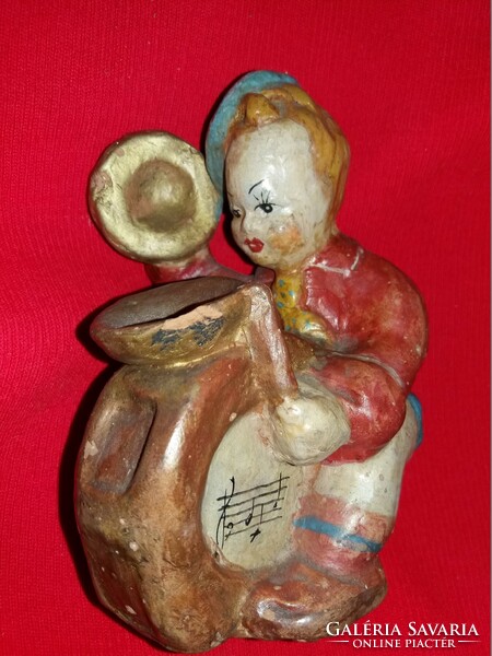 Antik cc 120 éves festett kerámia ülő zenebohóc figura a képek szerint 15 cm
