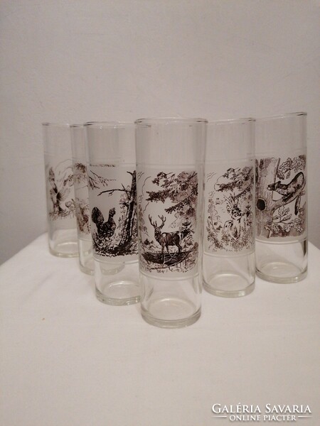 Set of 6 glass glasses with a hunting scene.