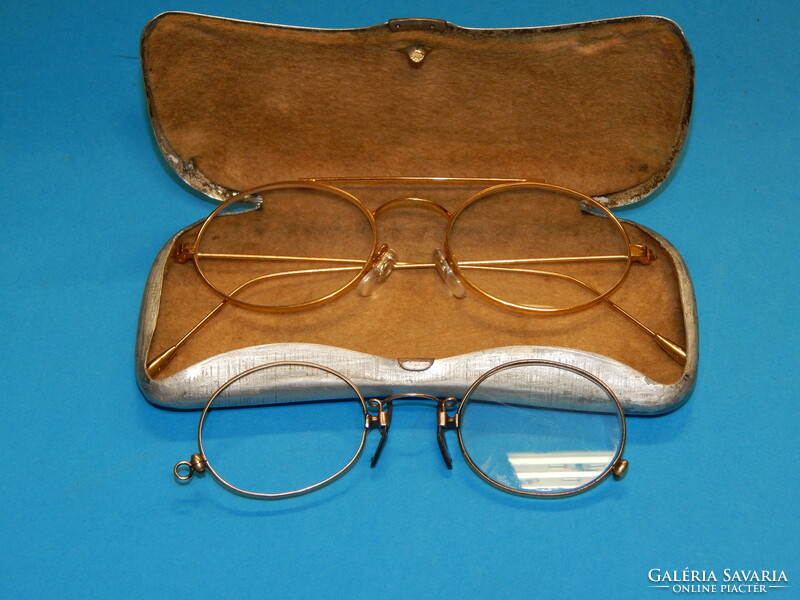 Cvikker and glasses with case for xx. No. From the first half