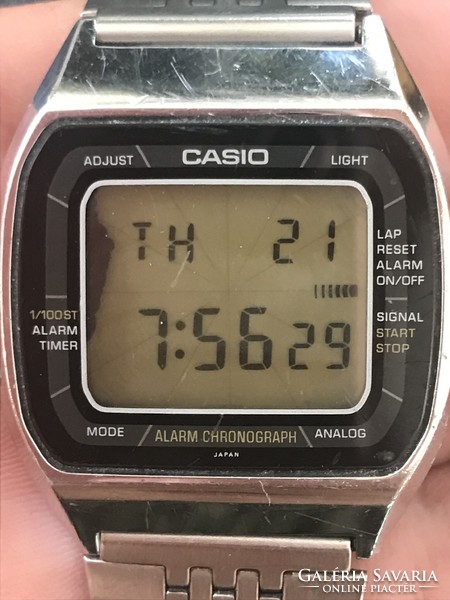 Casio Karóra